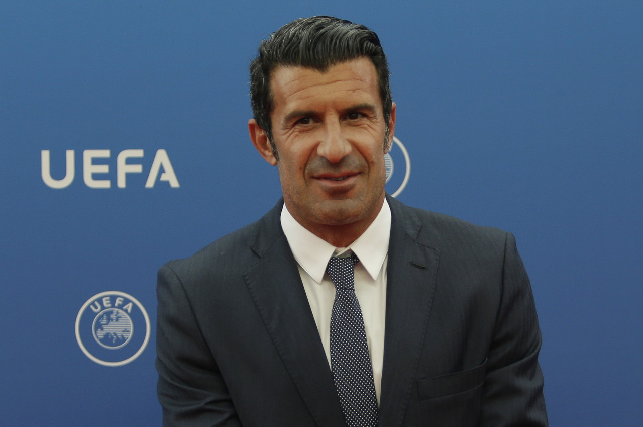 kaiyun官网-菲戈：皇马赛季中途换帅出人意料，需支持阿韦洛亚带完这个赛季