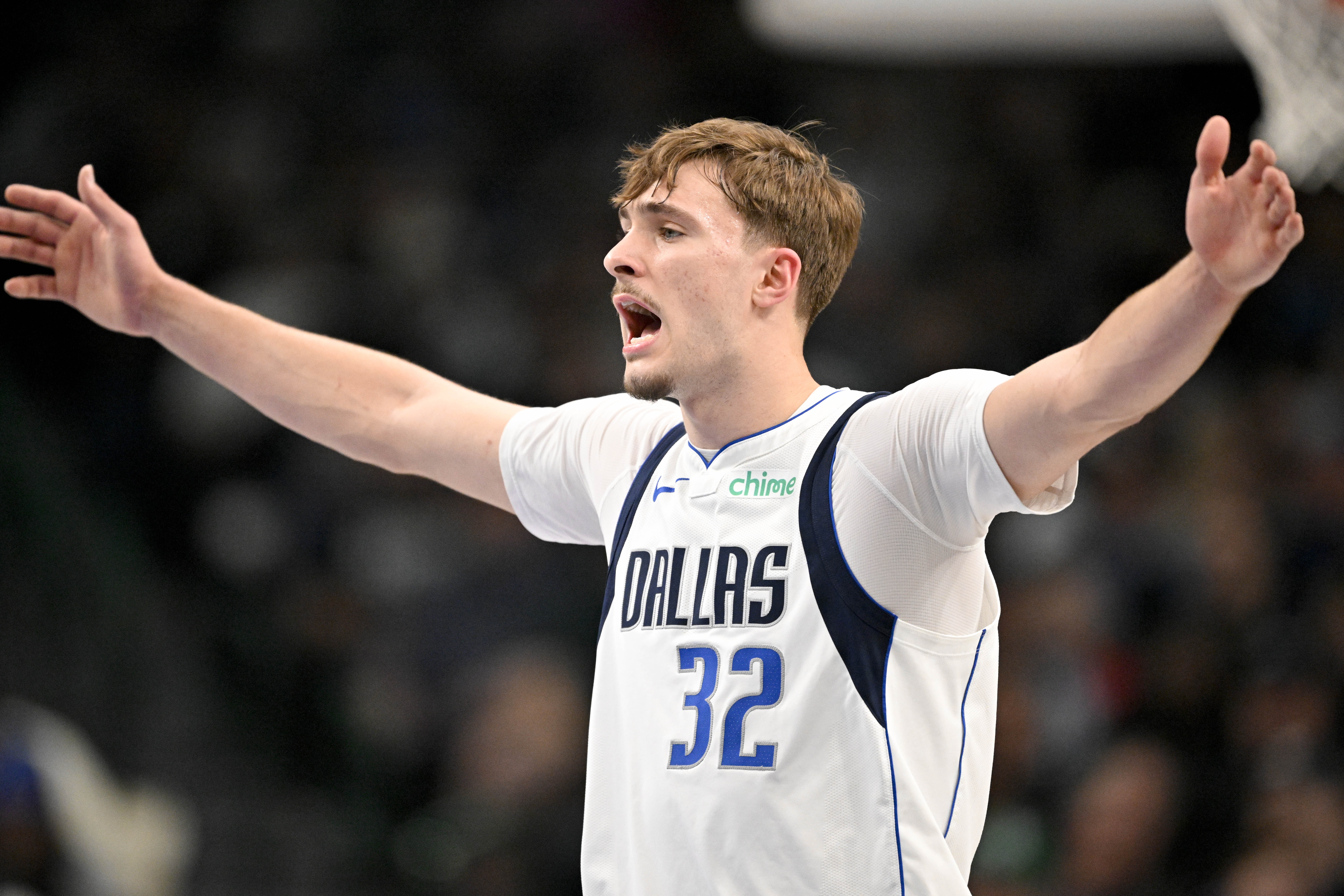 基德：弗拉格的组织能力明显提升了 视野分球创造机会能力很棒